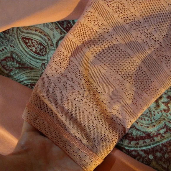 Size M Victoria's Secret Pink leggings - Picture 11 of 16